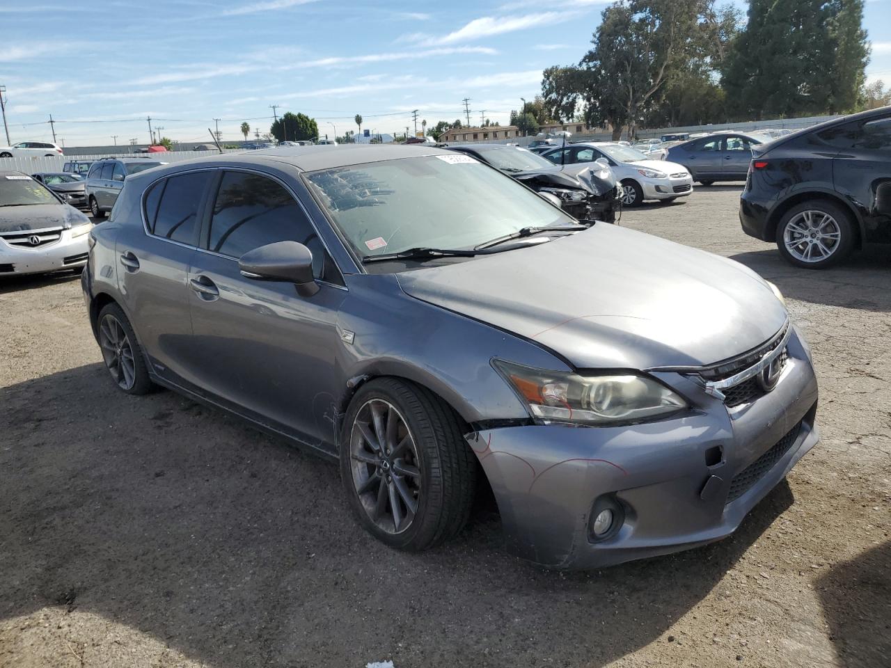 VIN JTHKD5BHXD2155810 2013 LEXUS CT 200 no.4