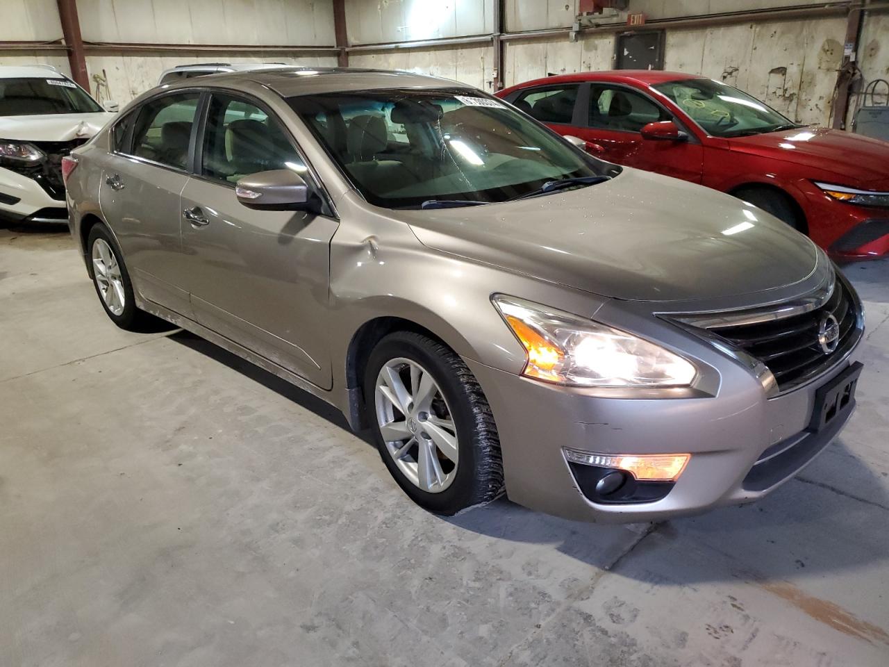 2015 Nissan Altima - Image 4