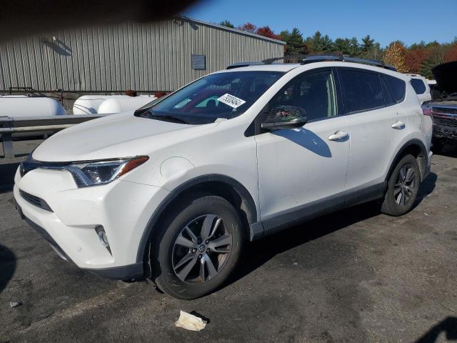 2016 Toyota Rav4 Xle zu verkaufen in Exeter, RI - Front End