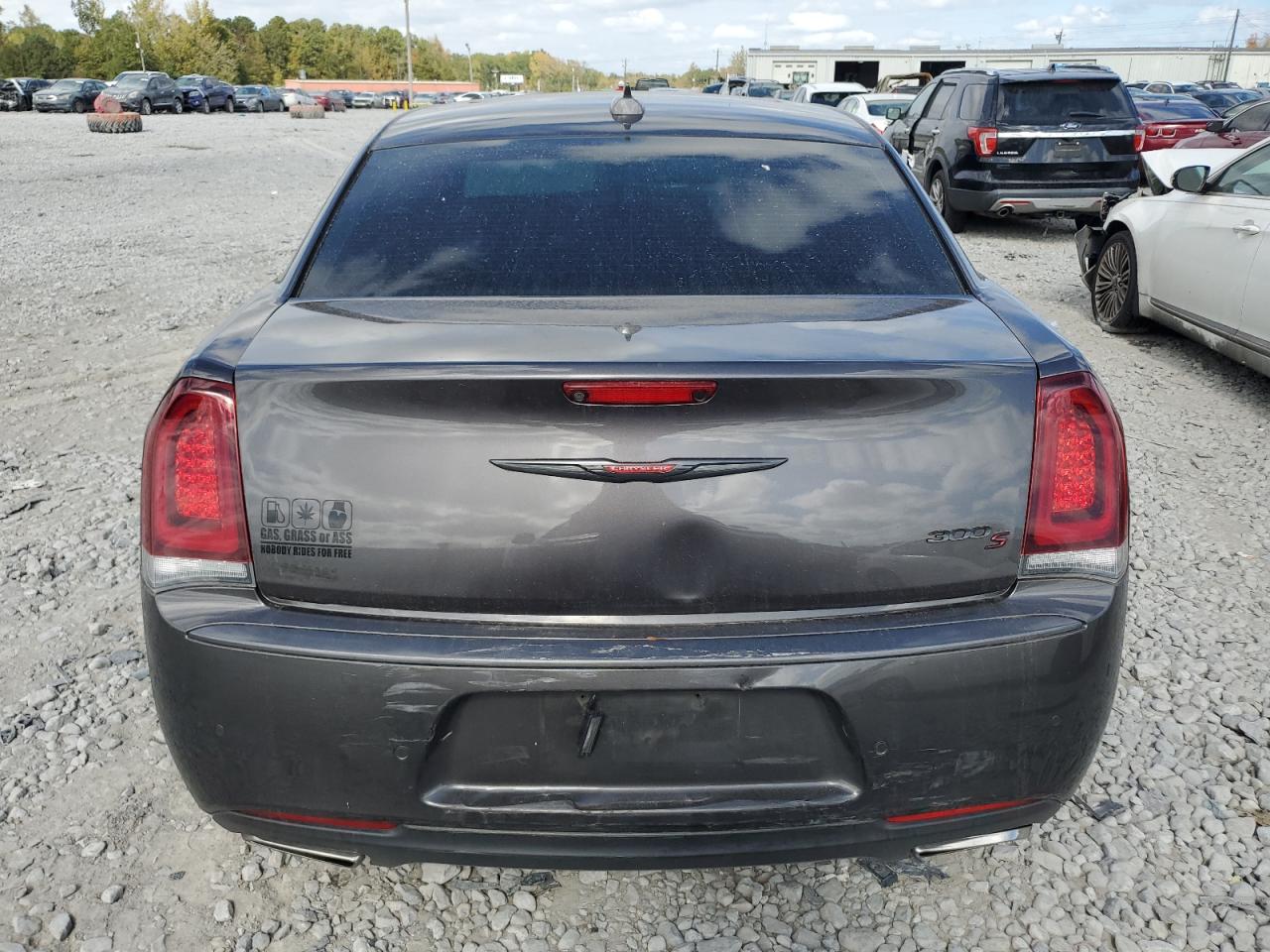 2021 Chrysler 300 - Image 6