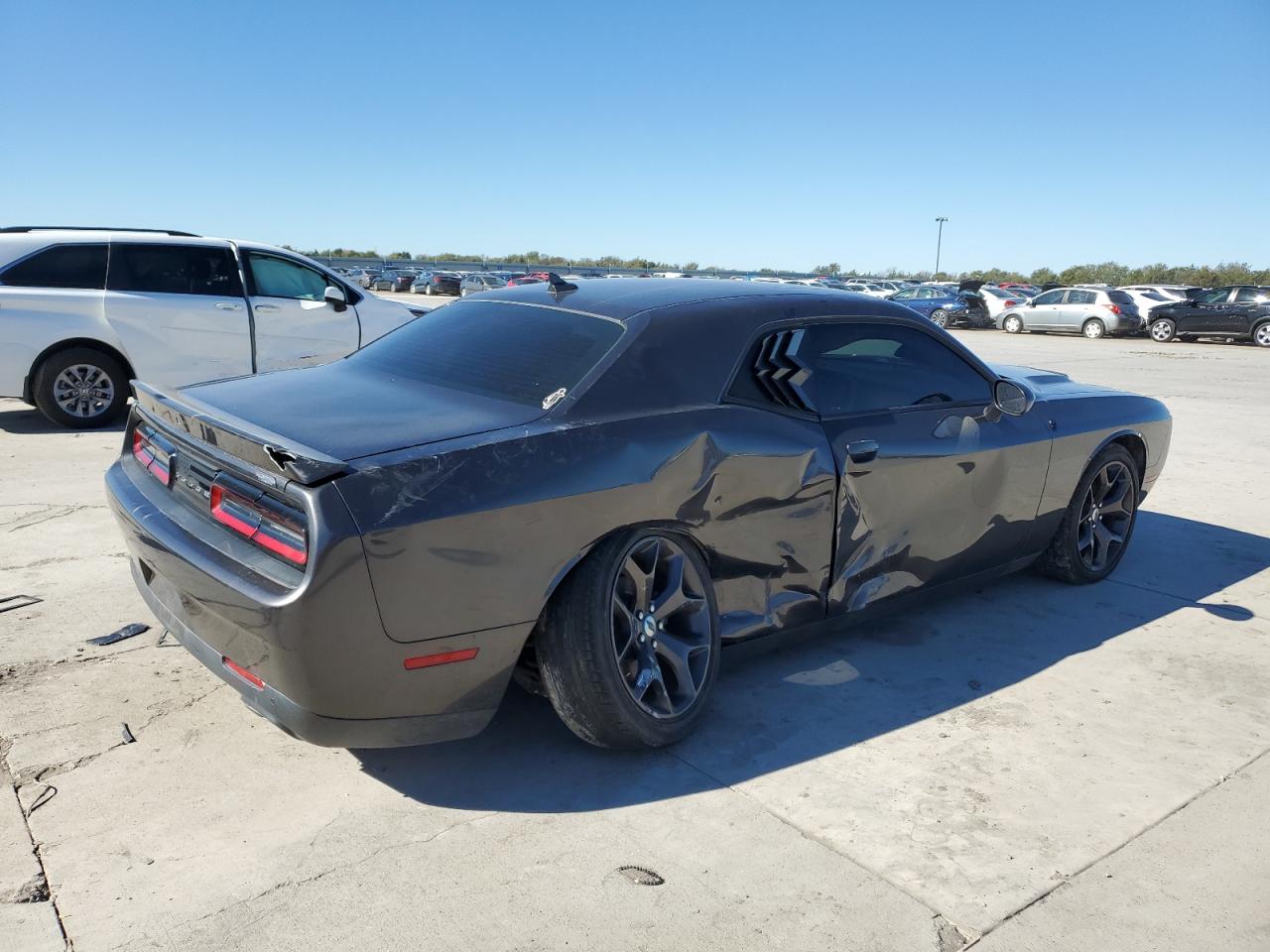 2018 Dodge Challenger - Image 3