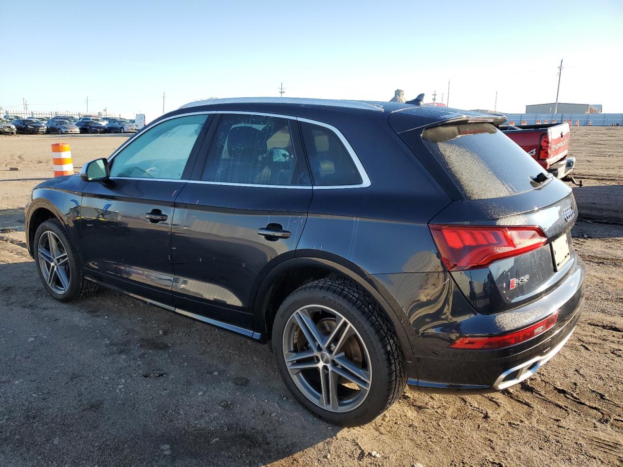 VIN WA1B4AFY5K2001775 2019 AUDI SQ5 no.2