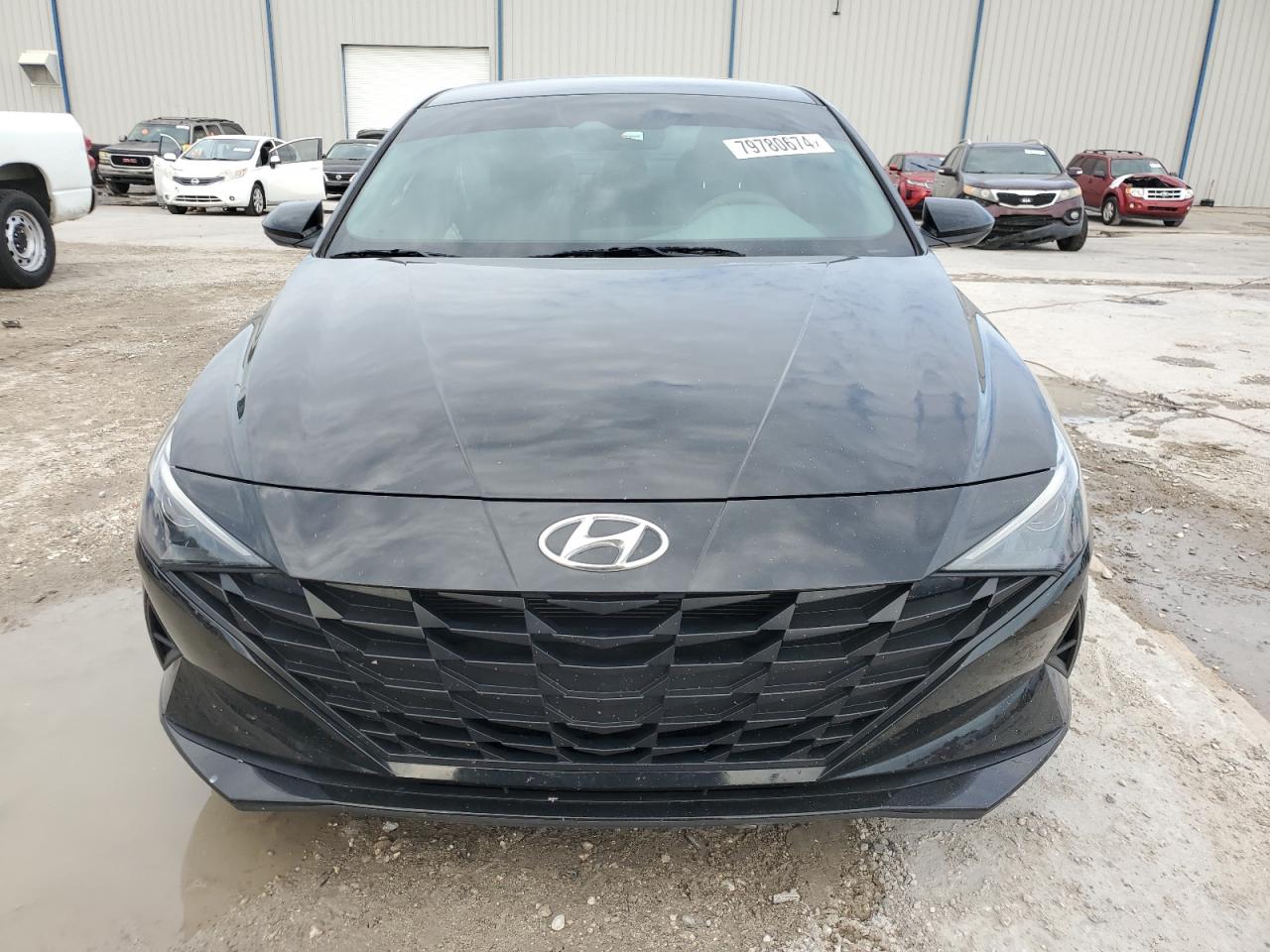 2022 Hyundai Elantra - Image 5