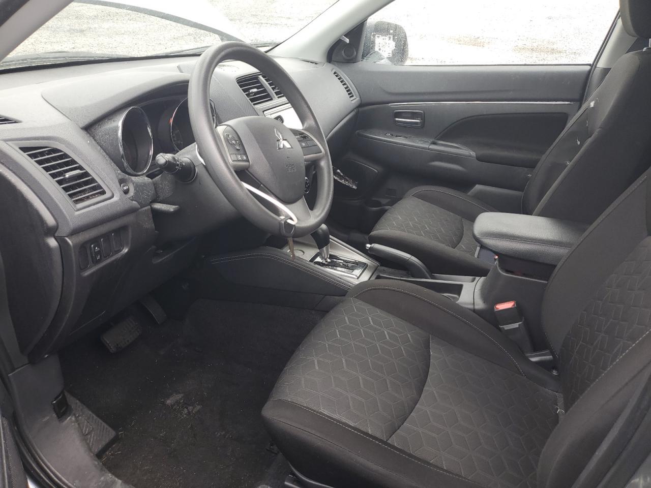 2021 Mitsubishi Outlander - Image 7