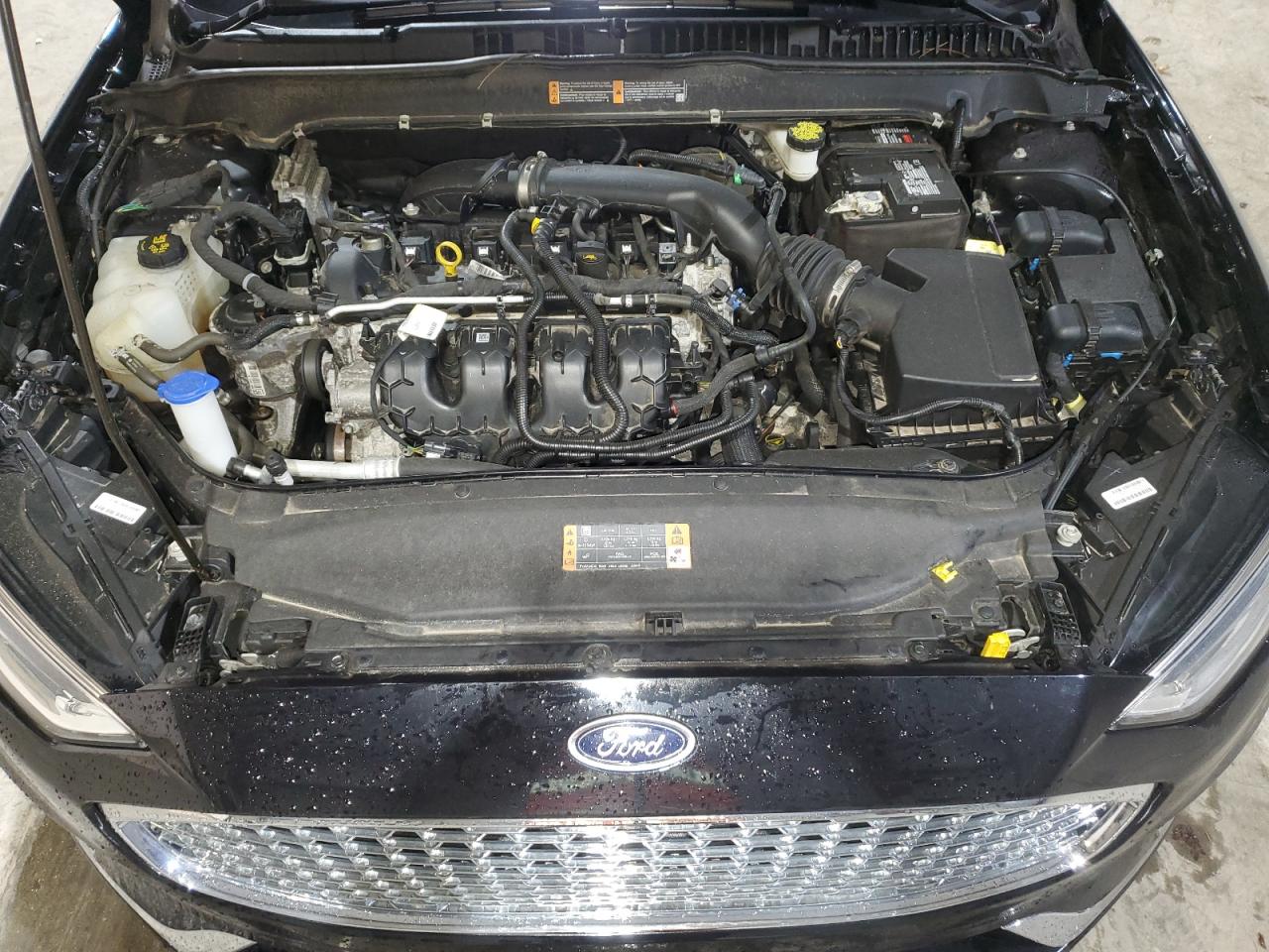 2020 Ford Fusion - Image 11