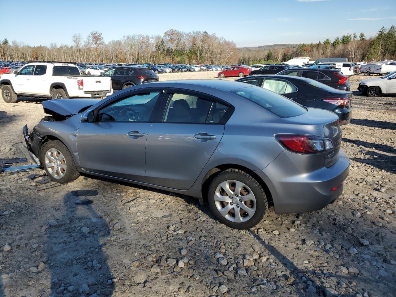 2013 Mazda 3 - Image 2