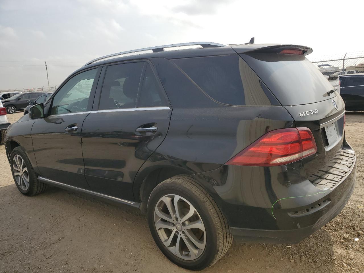 2016 Mercedes-Benz GLE - Image 2