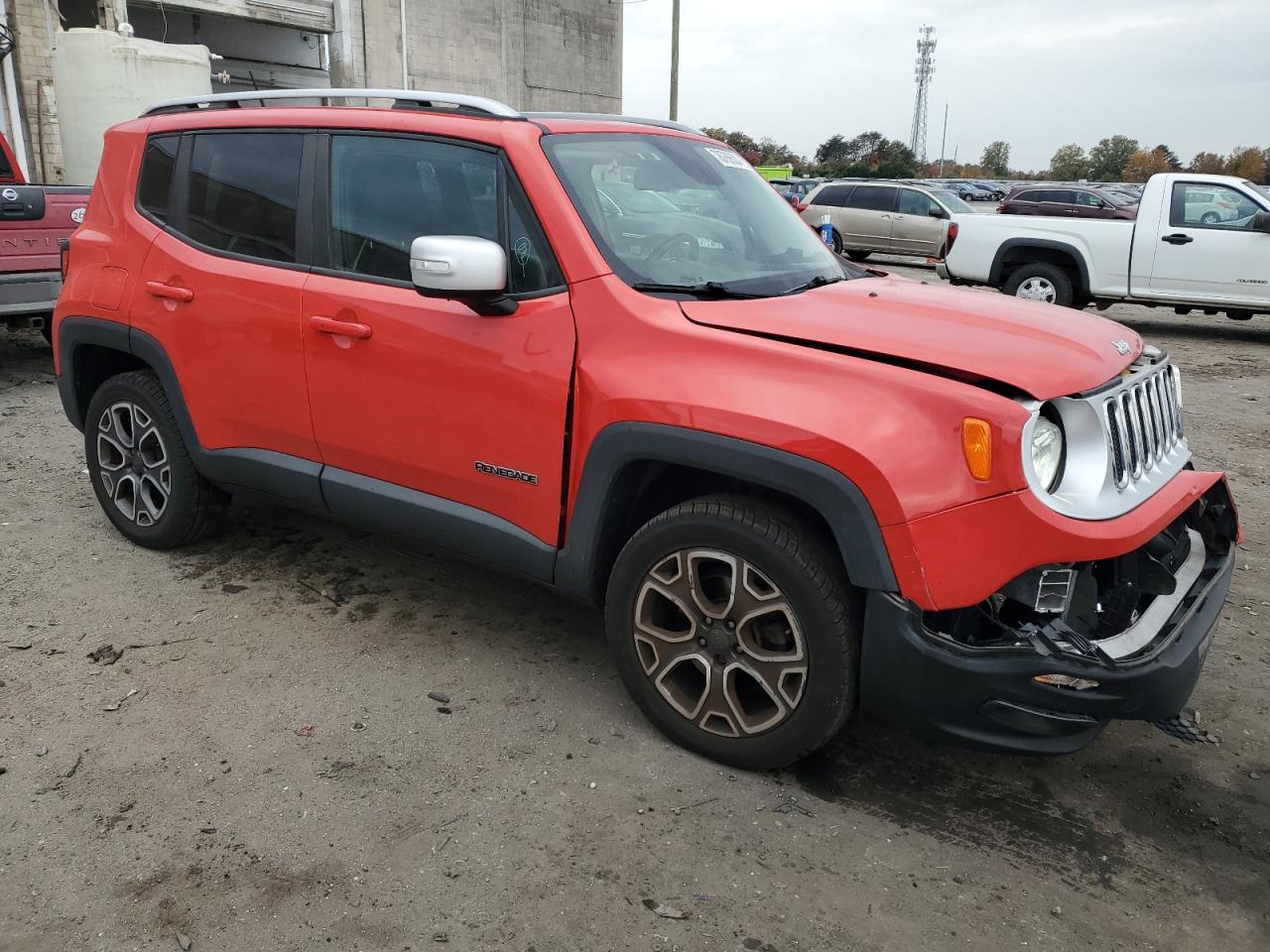2017 Jeep Renegade - Image 4
