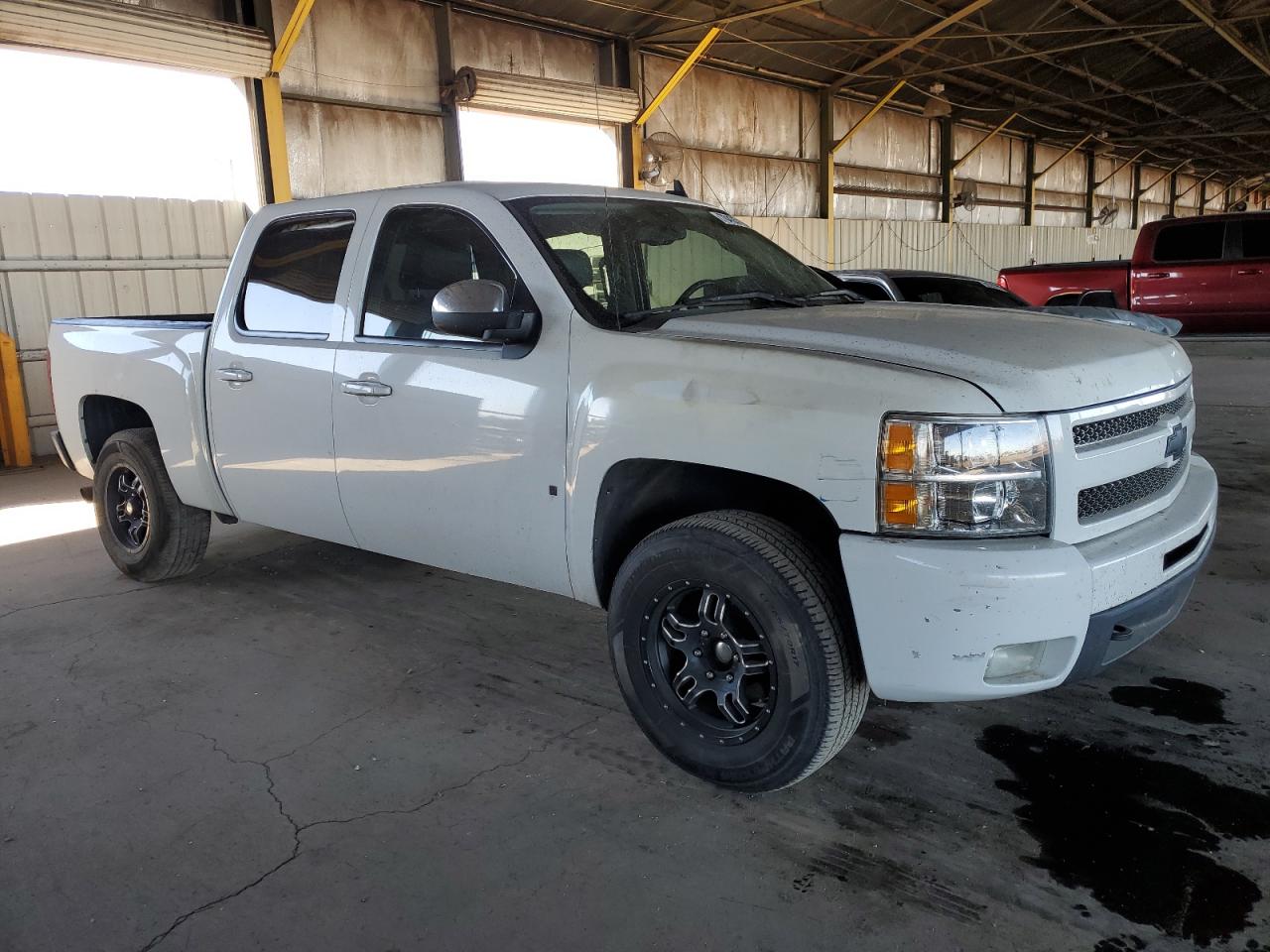 2007 Chevrolet Silverado K1500 Crew Cab VIN: 2GCFK13Y671693781 Lot: 78435794