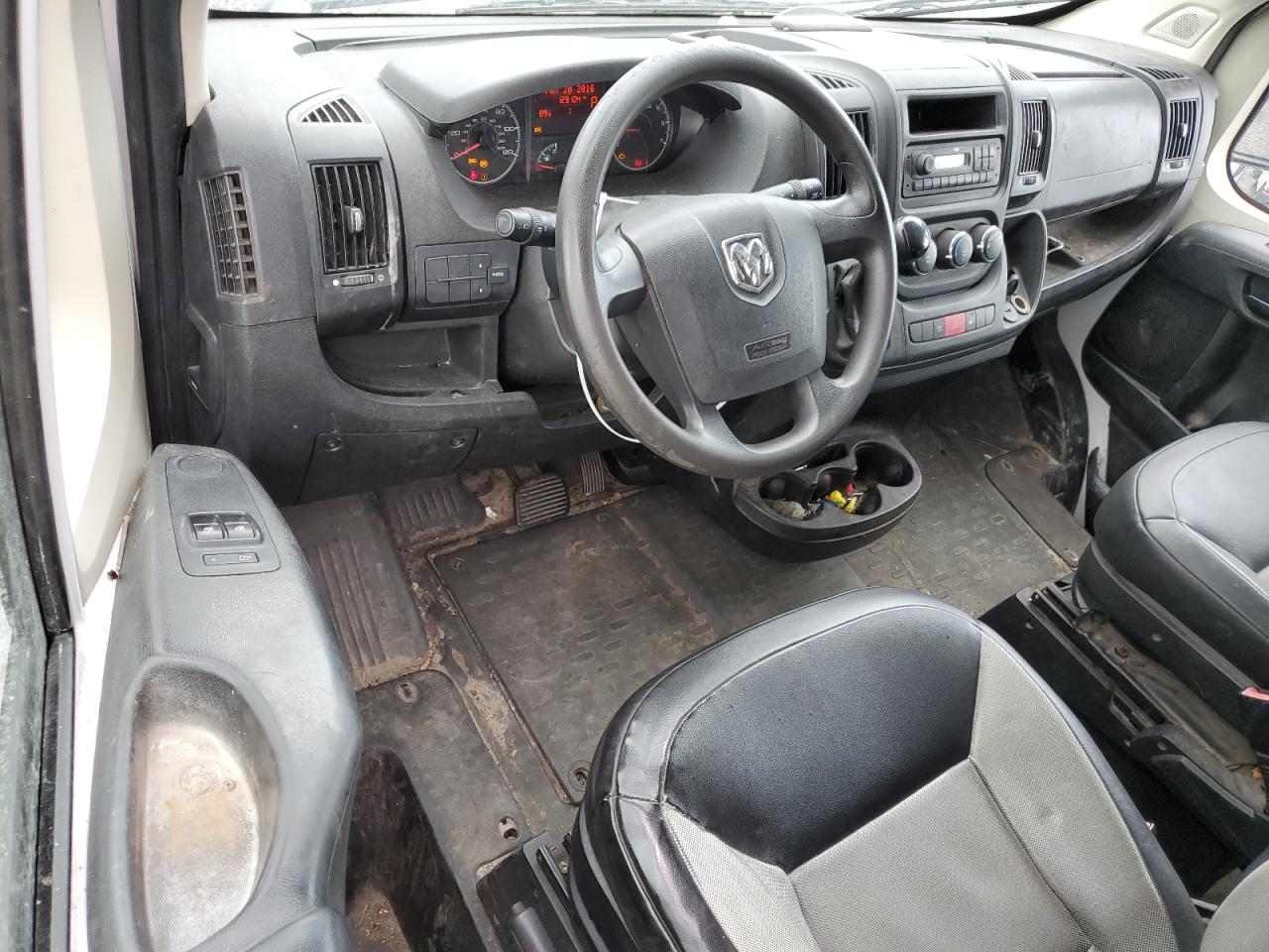 2017 RAM ProMaster City - Image 8