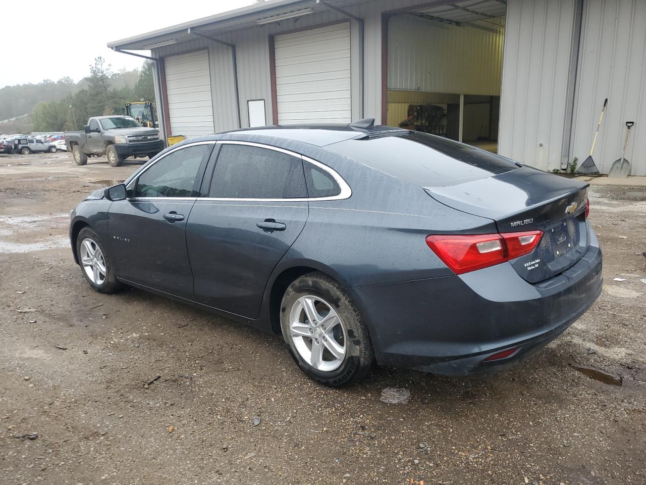 VIN 1G1ZB5ST8KF186076 2019 CHEVROLET MALIBU no.2