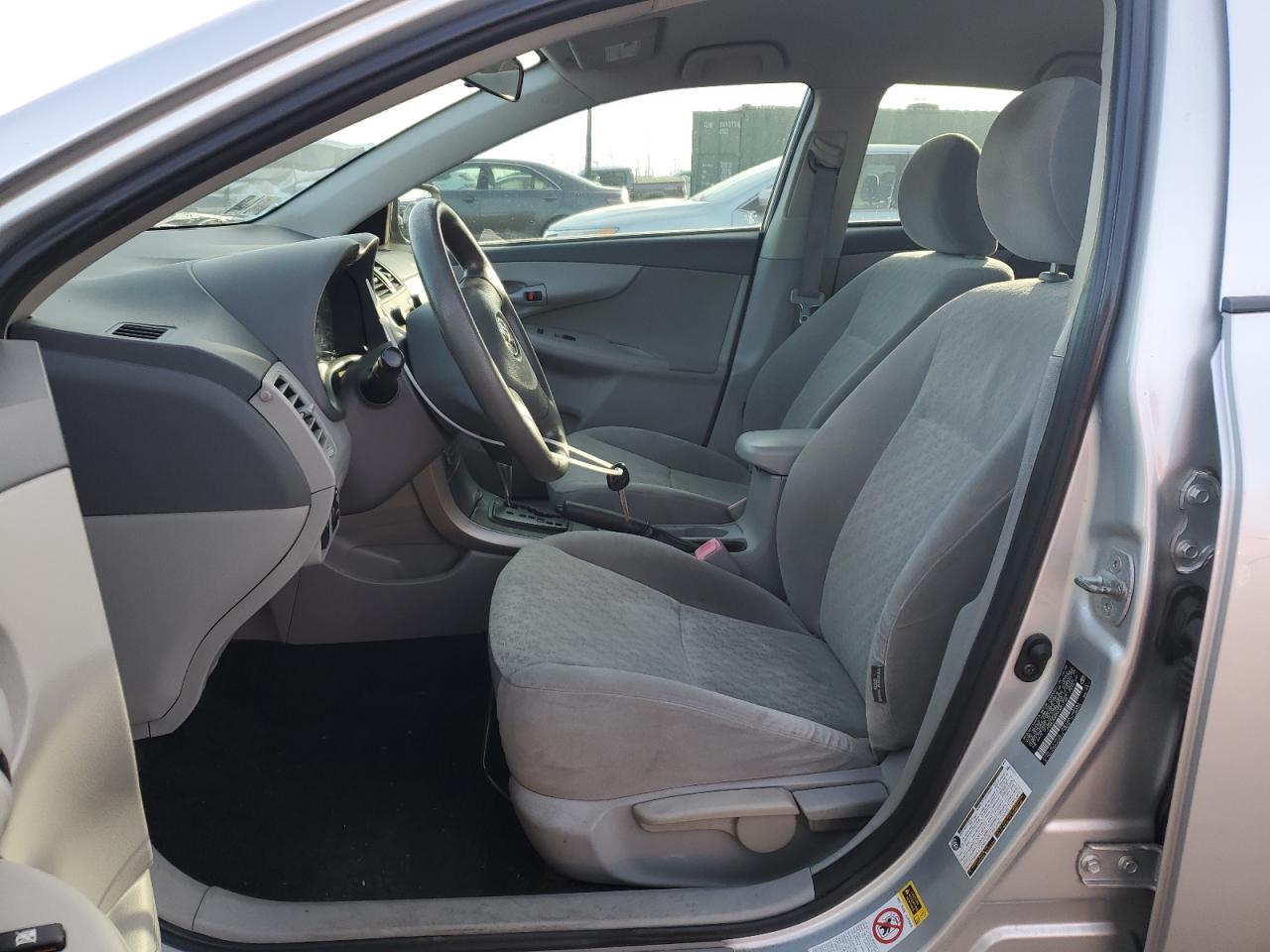 2009 Toyota Corolla - Image 7