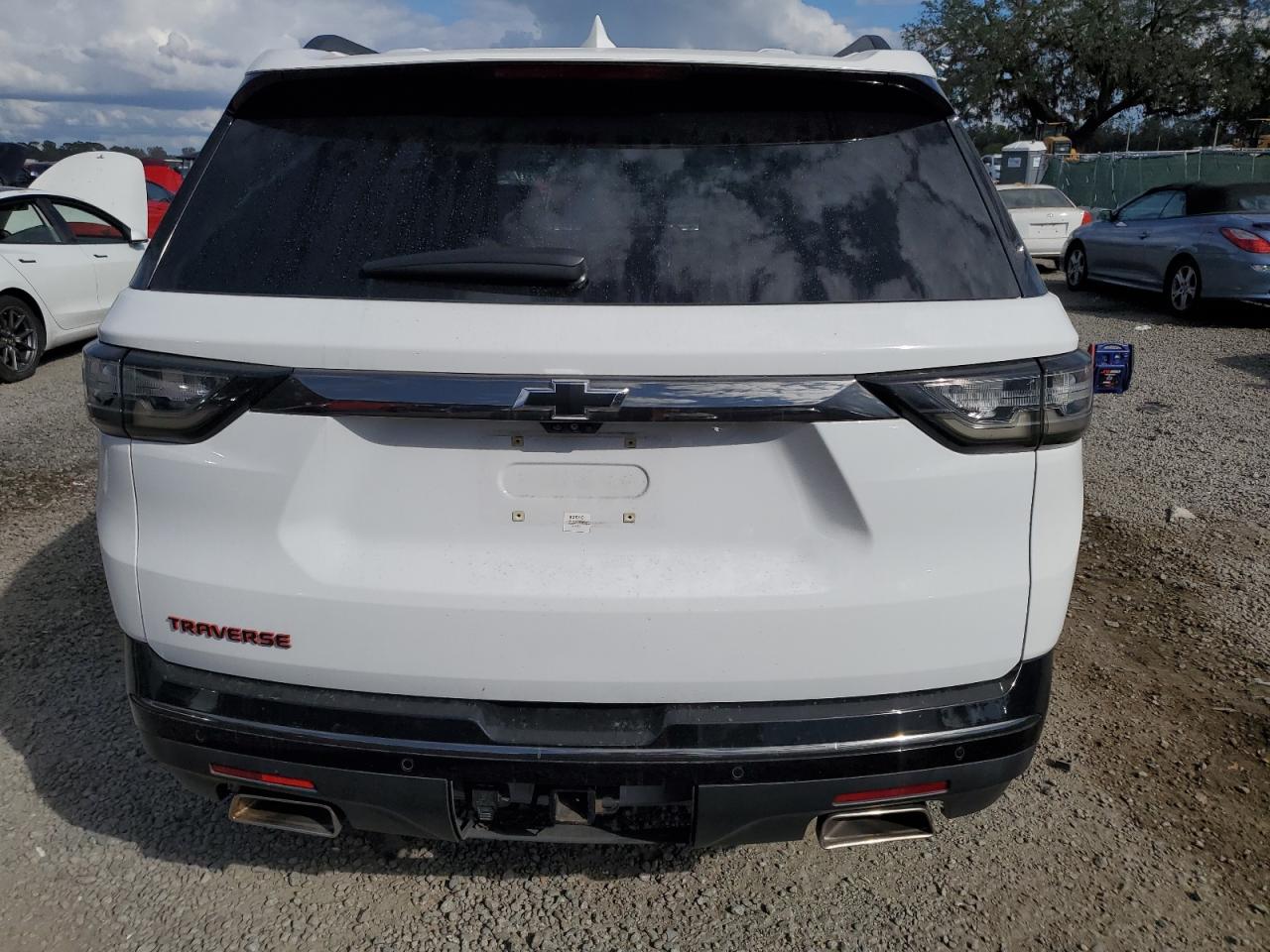 2018 Chevrolet Traverse Premier VIN: 1GNERKKW6JJ218729 Lot: 77604364