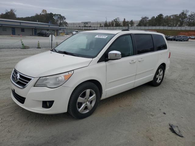 2009 Volkswagen Routan Sel Premium на продаже в Spartanburg, SC - Minor Dent/Scratches