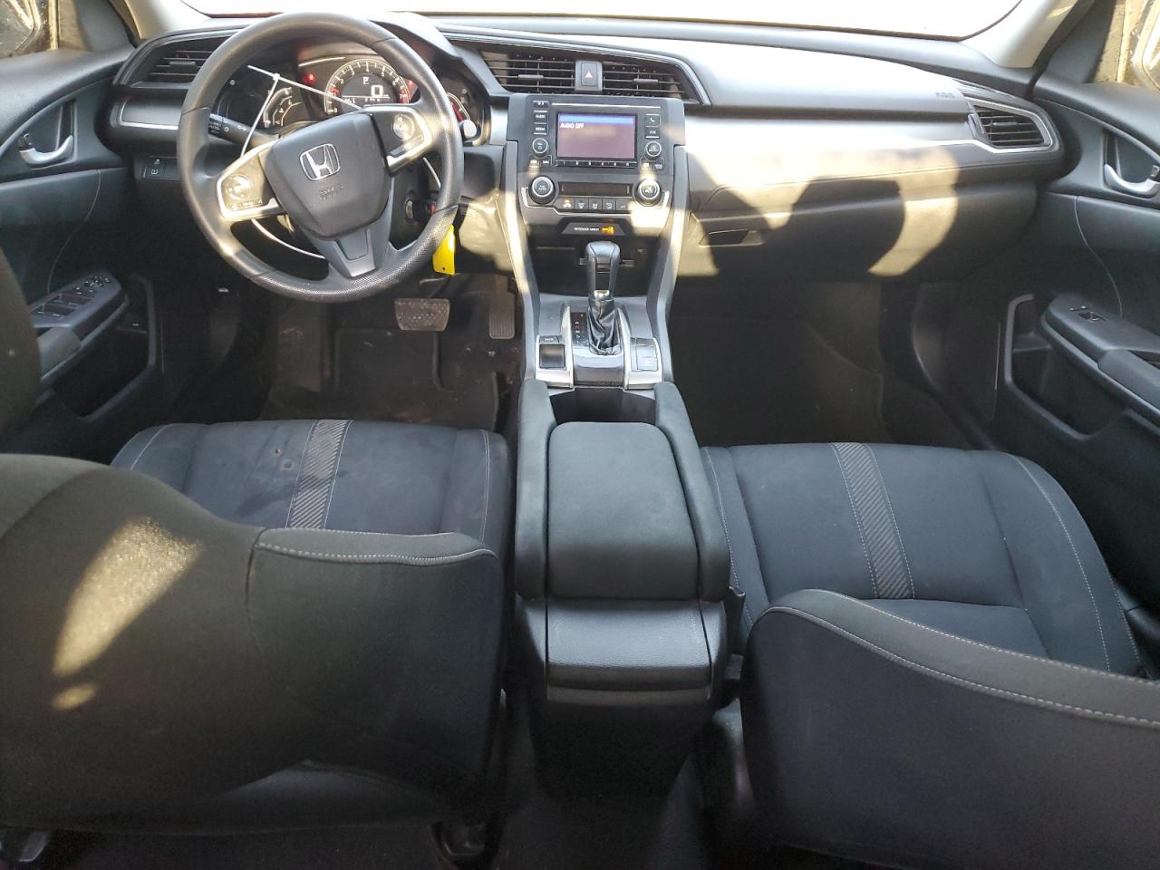 2018 Honda Civic - Image 8