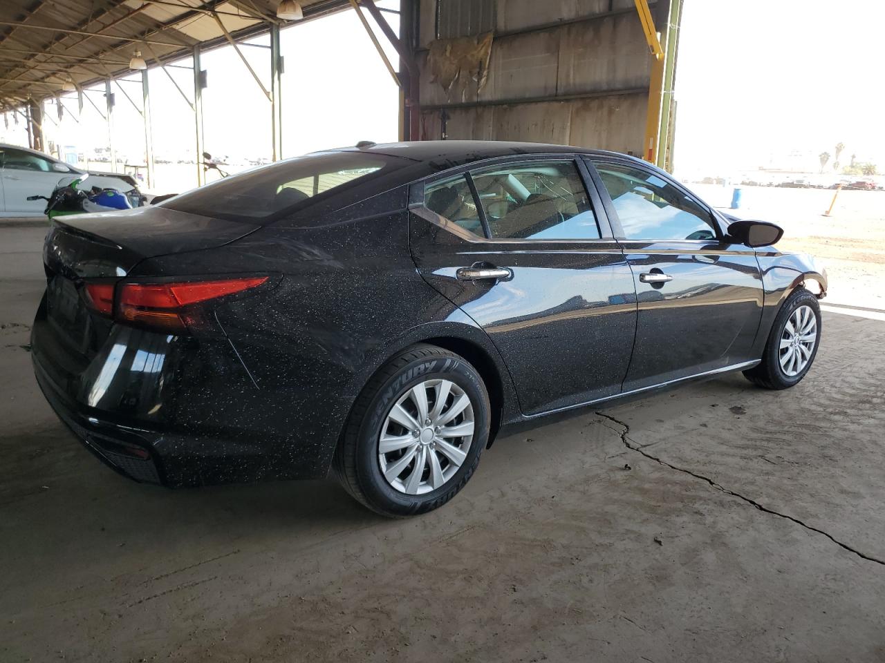 2020 Nissan Altima - Image 3