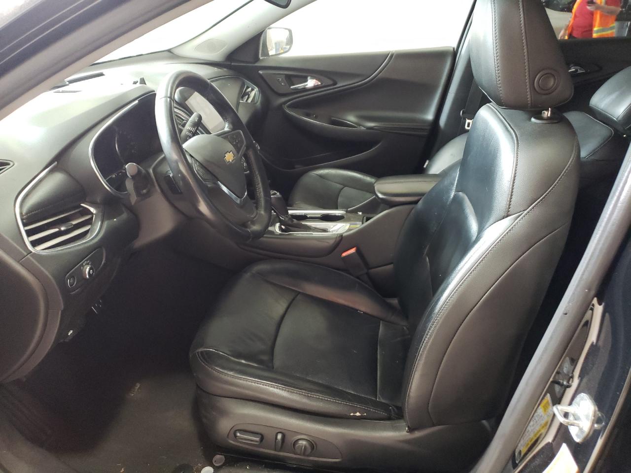 2016 Chevrolet Malibu - Image 7