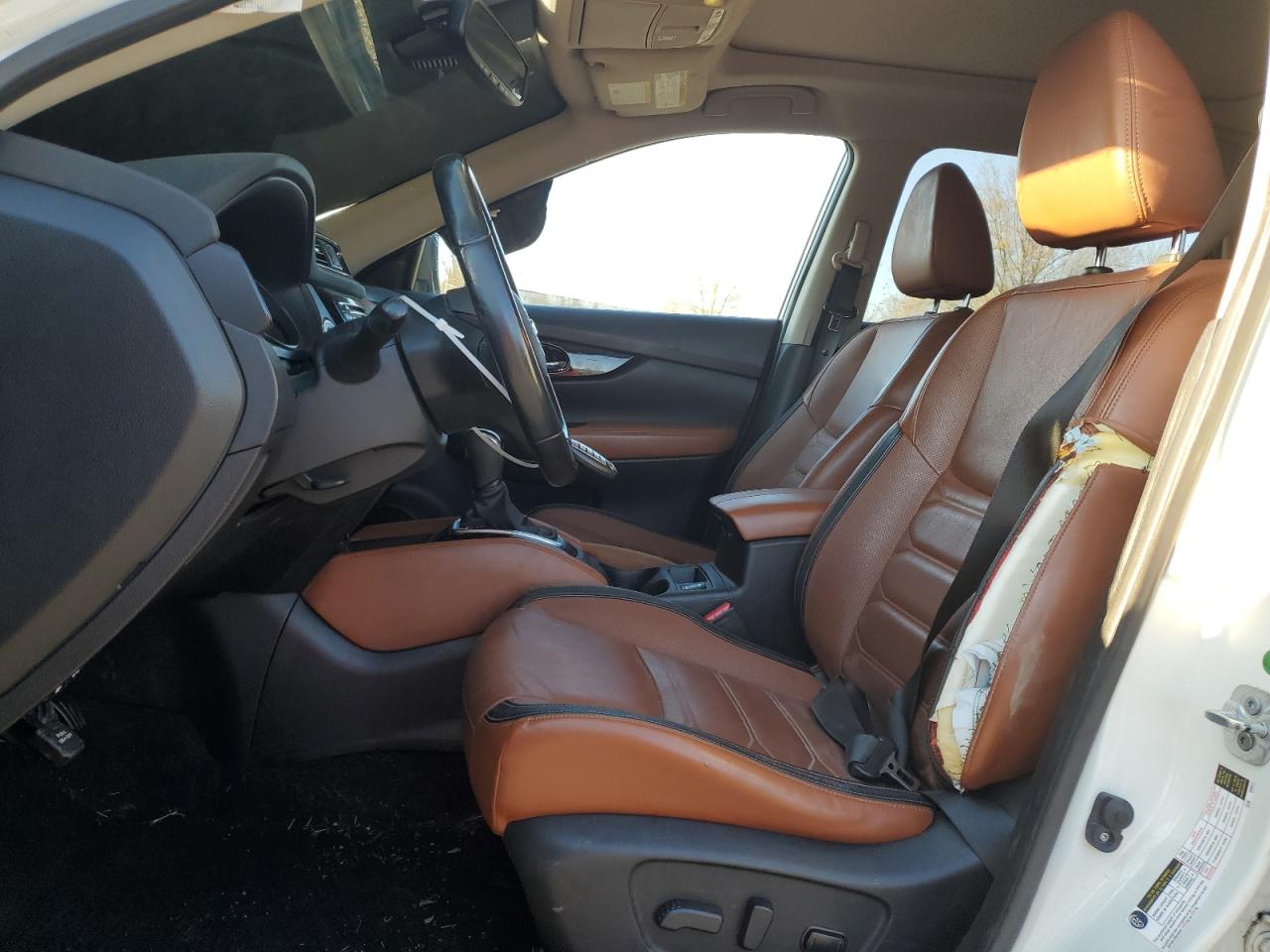 2017 Nissan Rogue - Image 7