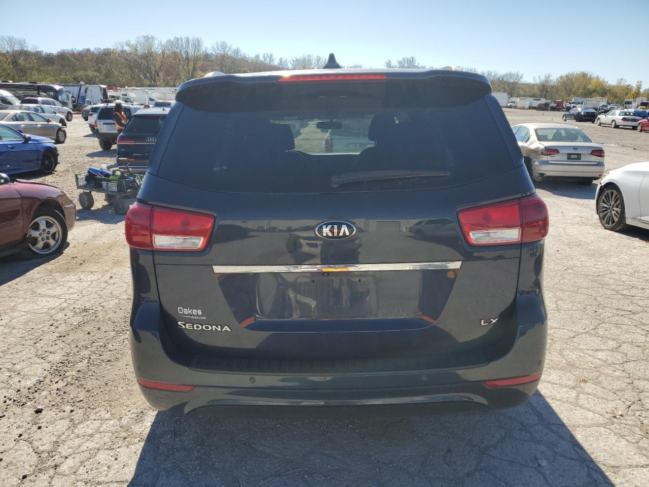 KNDMB5C10G6082543 2016 Kia Sedona Lx