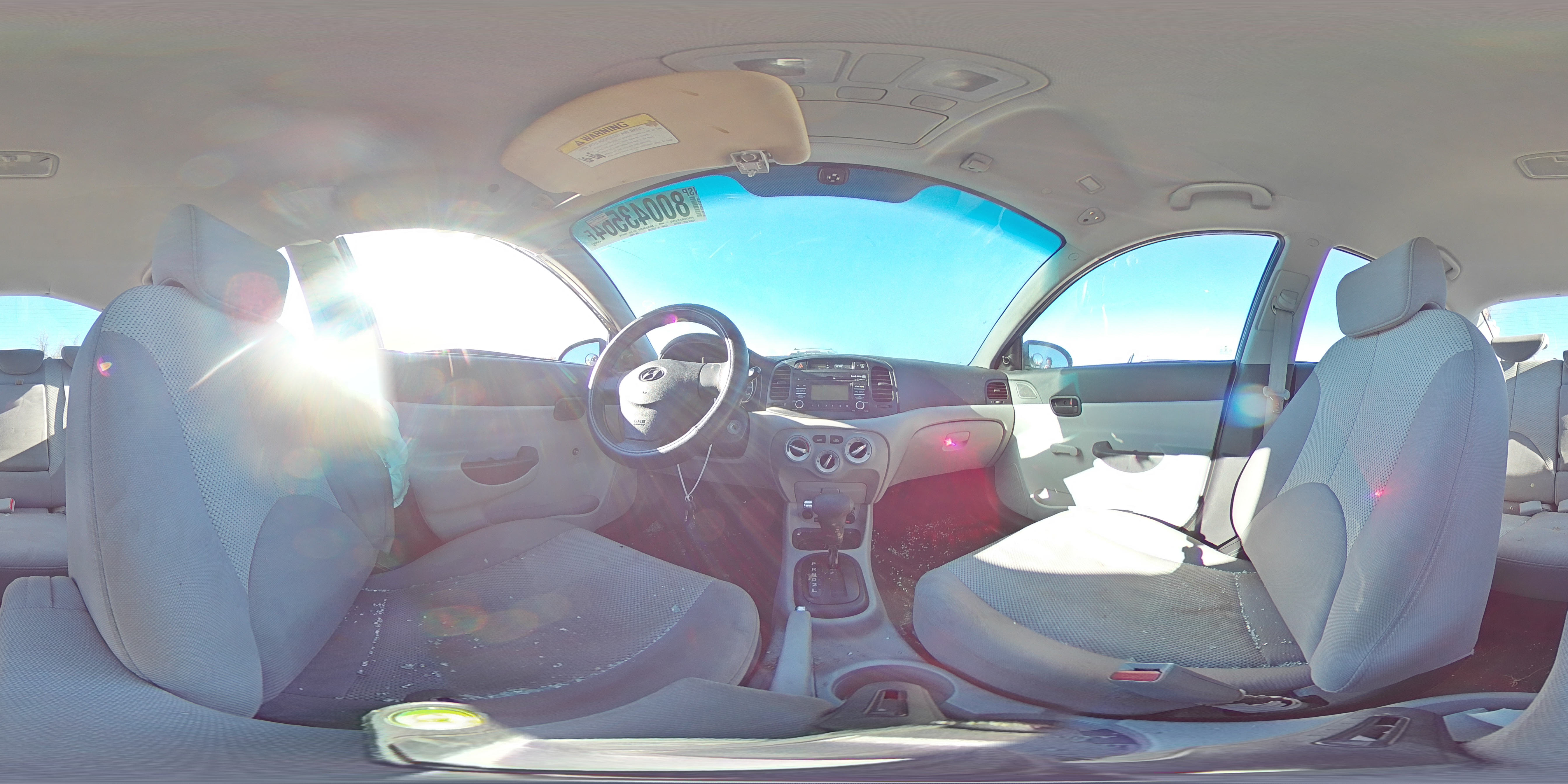 2009 Hyundai Accent - Image 12