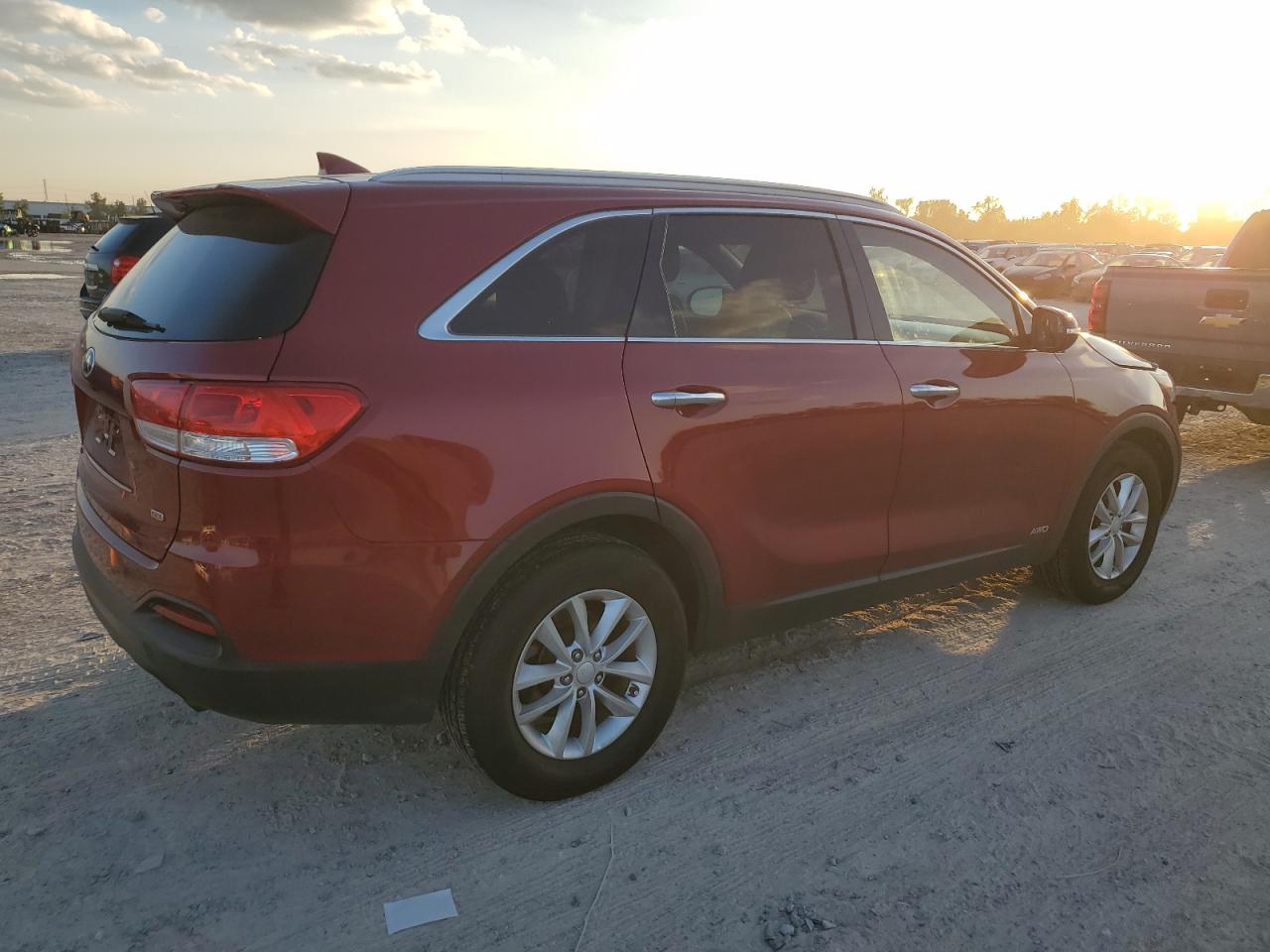 VIN 5XYPGDA39GG163244 2016 KIA SORENTO no.3