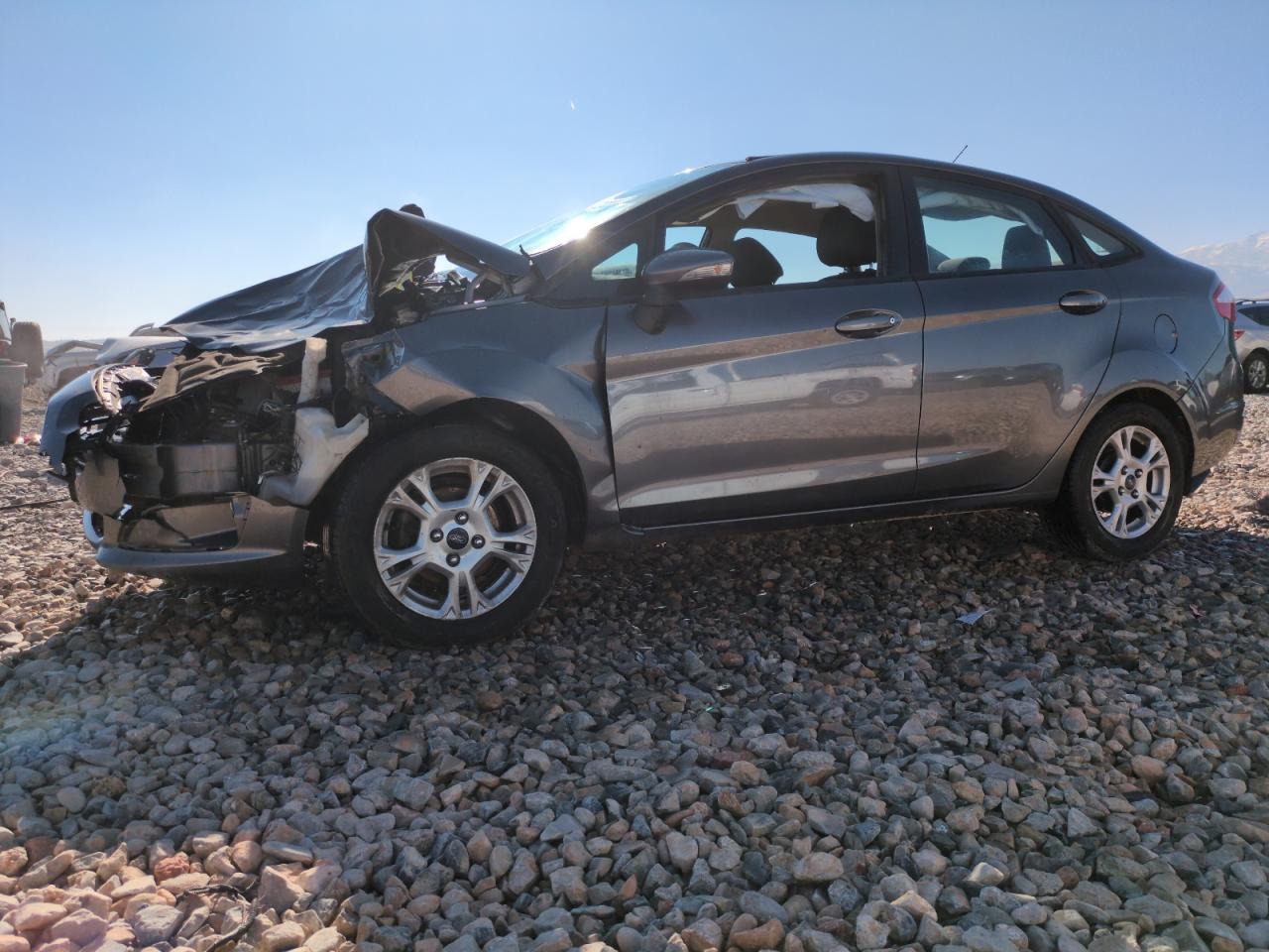 2014 Ford Fiesta - Image 1