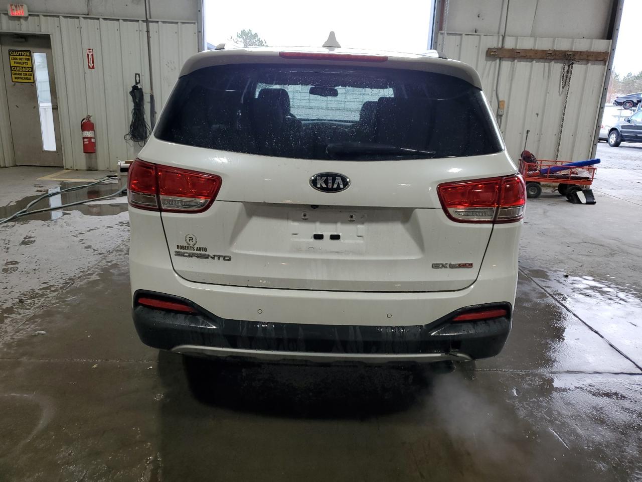 2017 Kia Sorento Ex VIN: 5XYPHDA18HG248735 Lot: 80636024