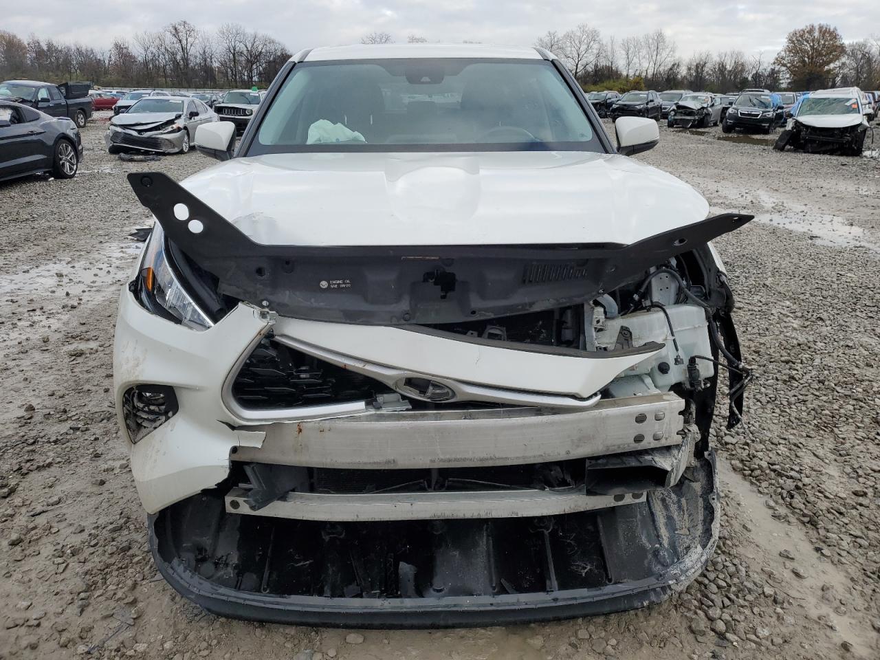 2020 Toyota Highlander - Image 5