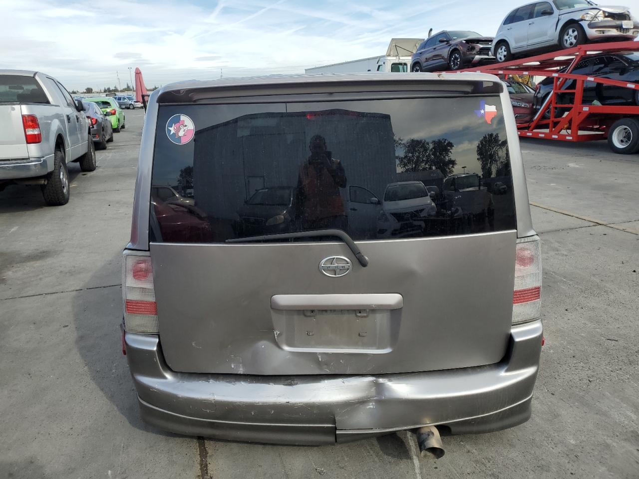 2004 Toyota Scion Xb VIN: JTLKT334340145057 Lot: 78705144