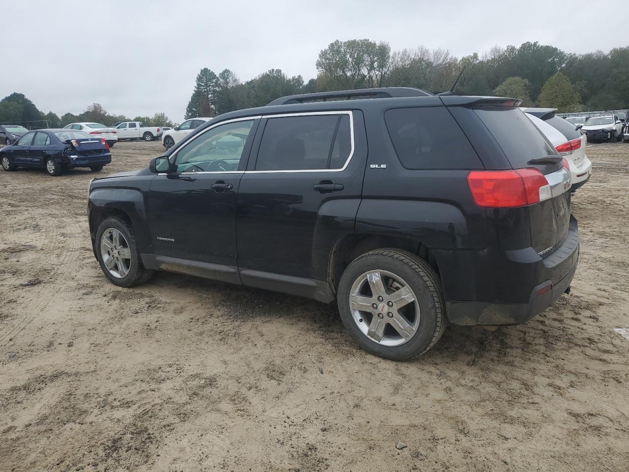 2013 GMC Terrain - Image 2