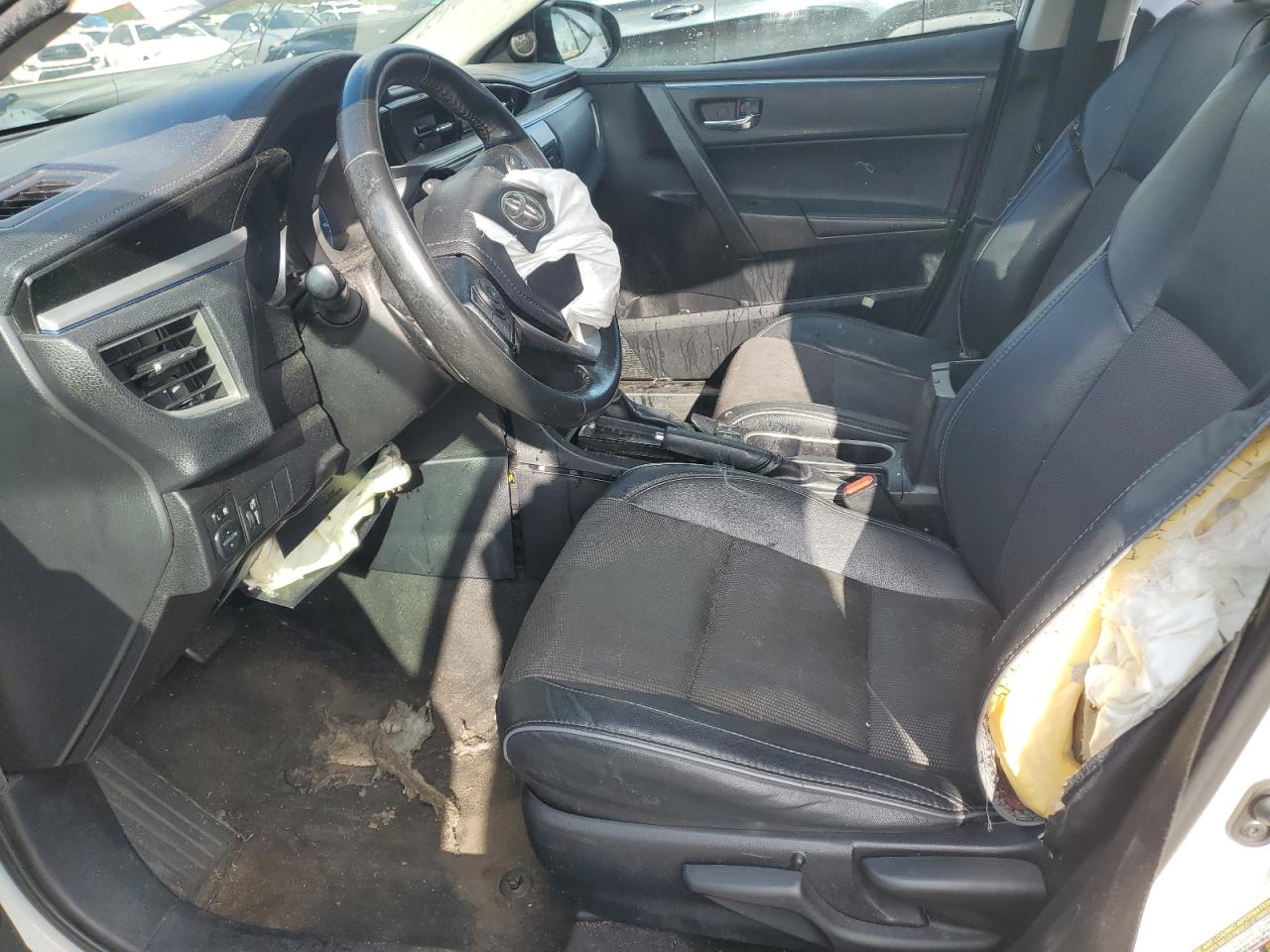 2015 Toyota Corolla - Image 7