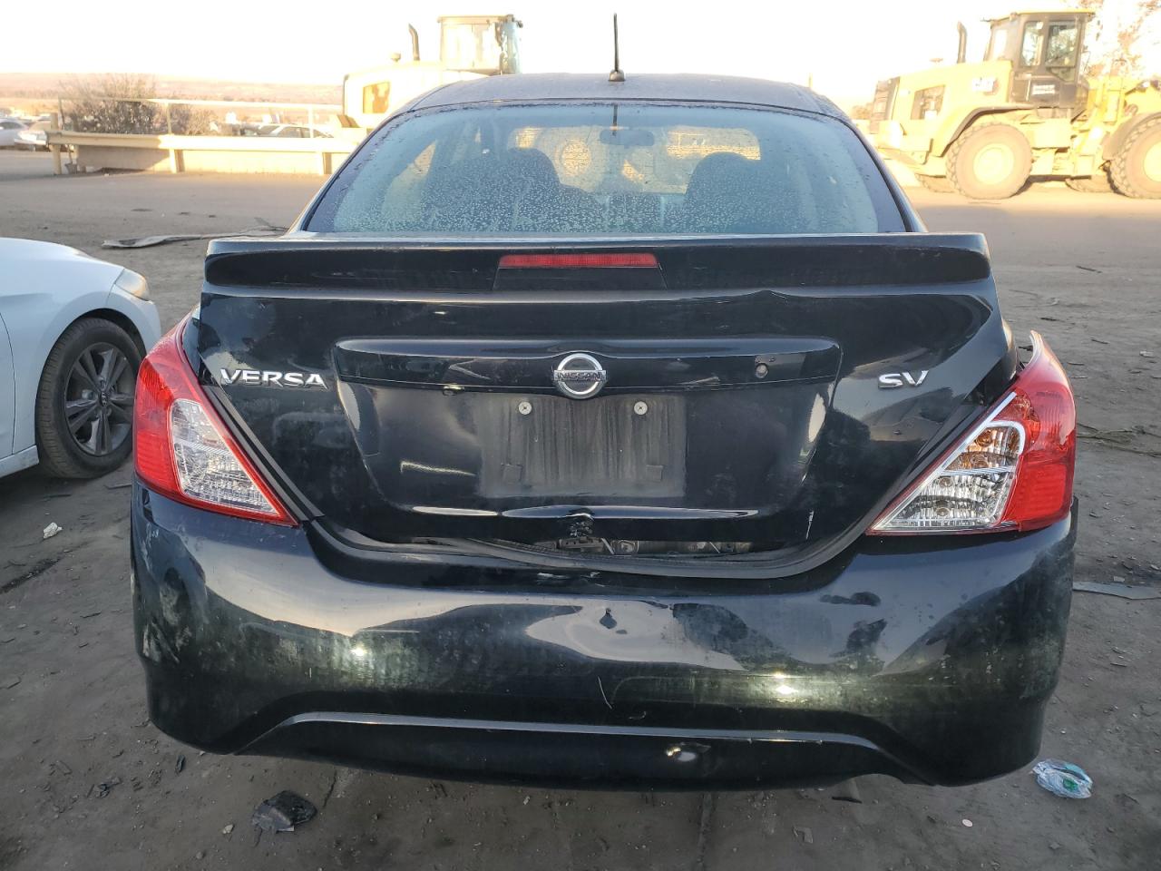 VIN 3N1CN7AP5KL813636 2019 NISSAN VERSA no.6