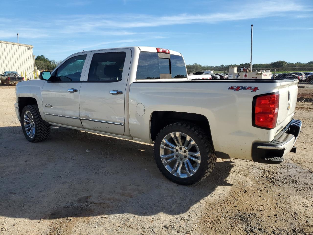2014 Chevrolet Silverado - Image 2