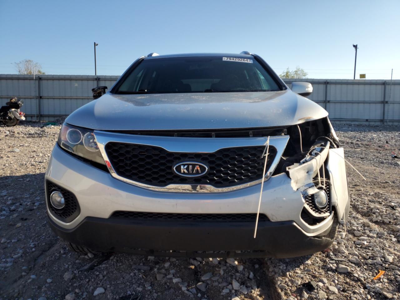 VIN 5XYKT4A64DG417616 2013 KIA SORENTO no.5