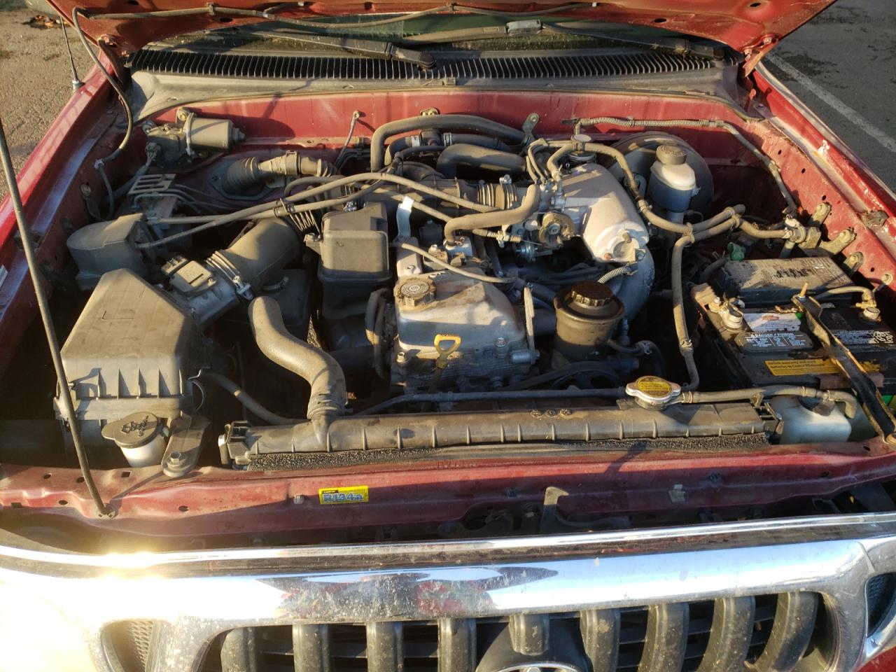 2004 Toyota Tacoma - Image 12