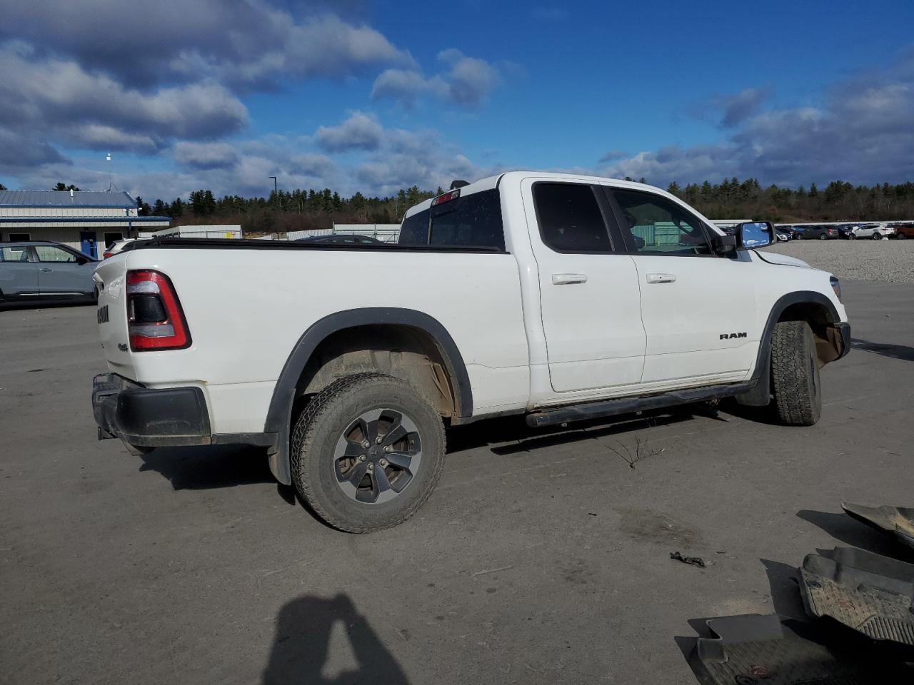 VIN 1C6SRFET7KN824093 2019 RAM 1500 no.3