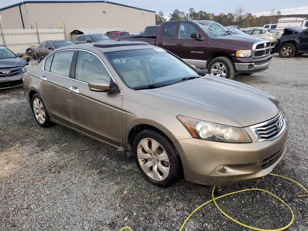 2009 Honda Accord - Image 4