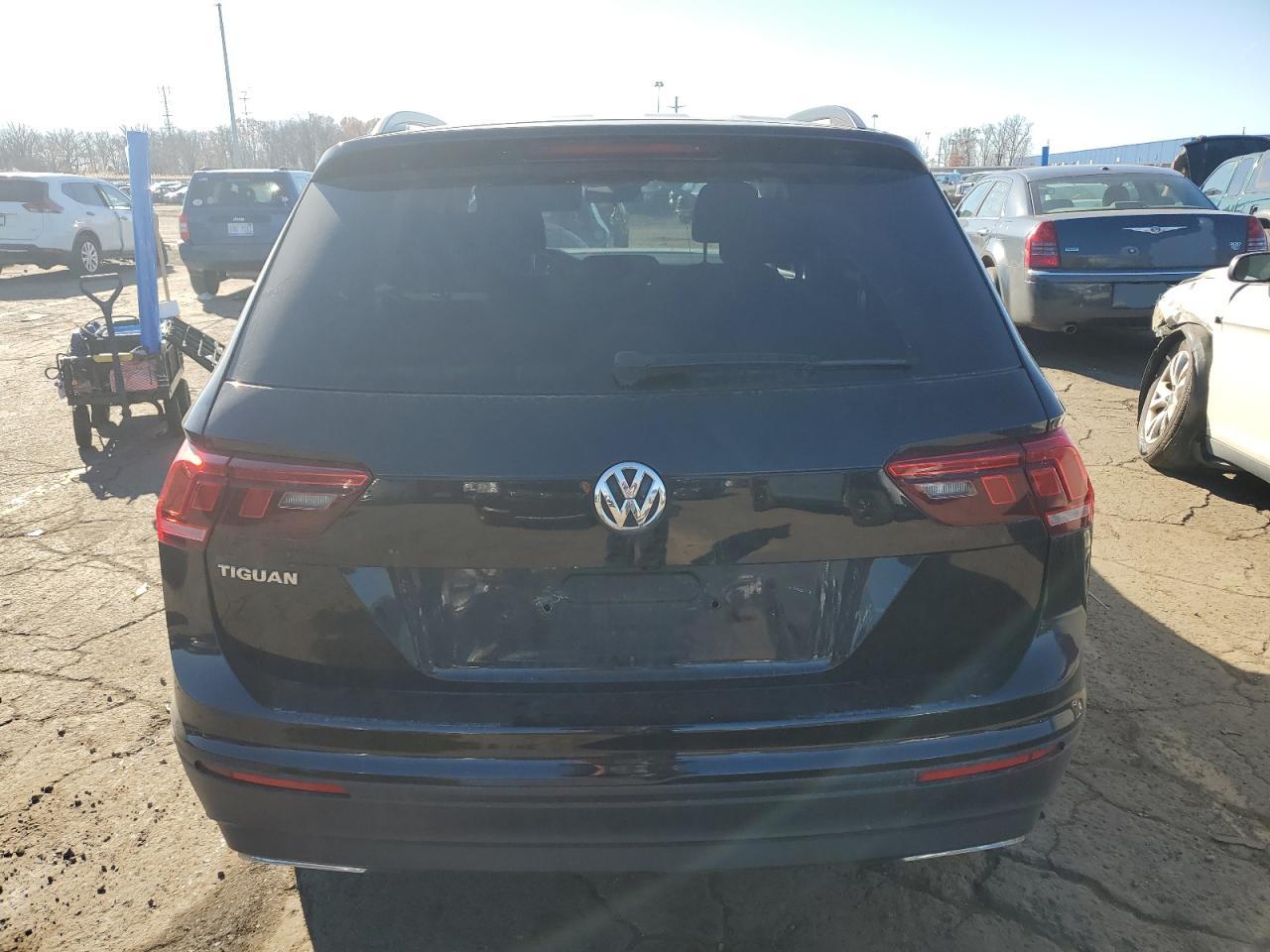 2019 Volkswagen Tiguan - Image 6