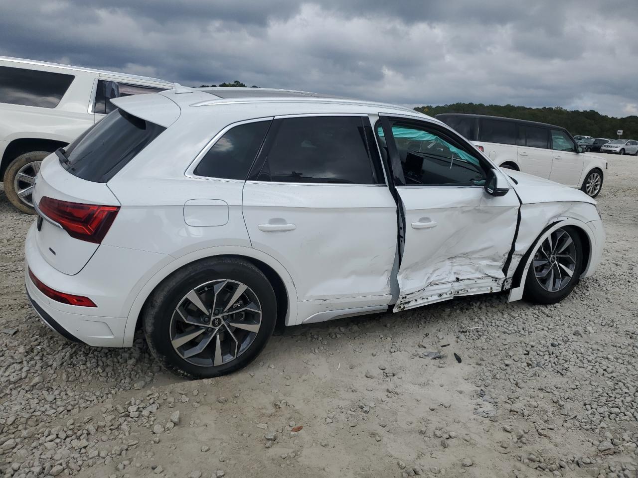 2021 Audi Q5 - Image 3
