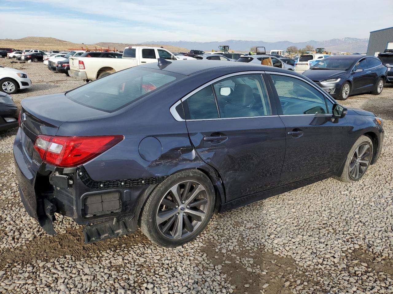 VIN 4S3BNBN68G3032898 2016 SUBARU LEGACY no.3