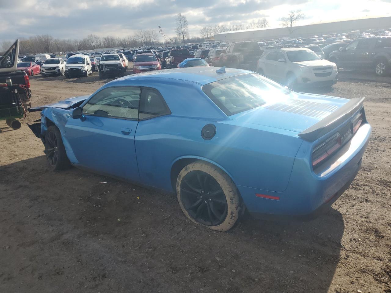 2016 Dodge Challenger - Image 2
