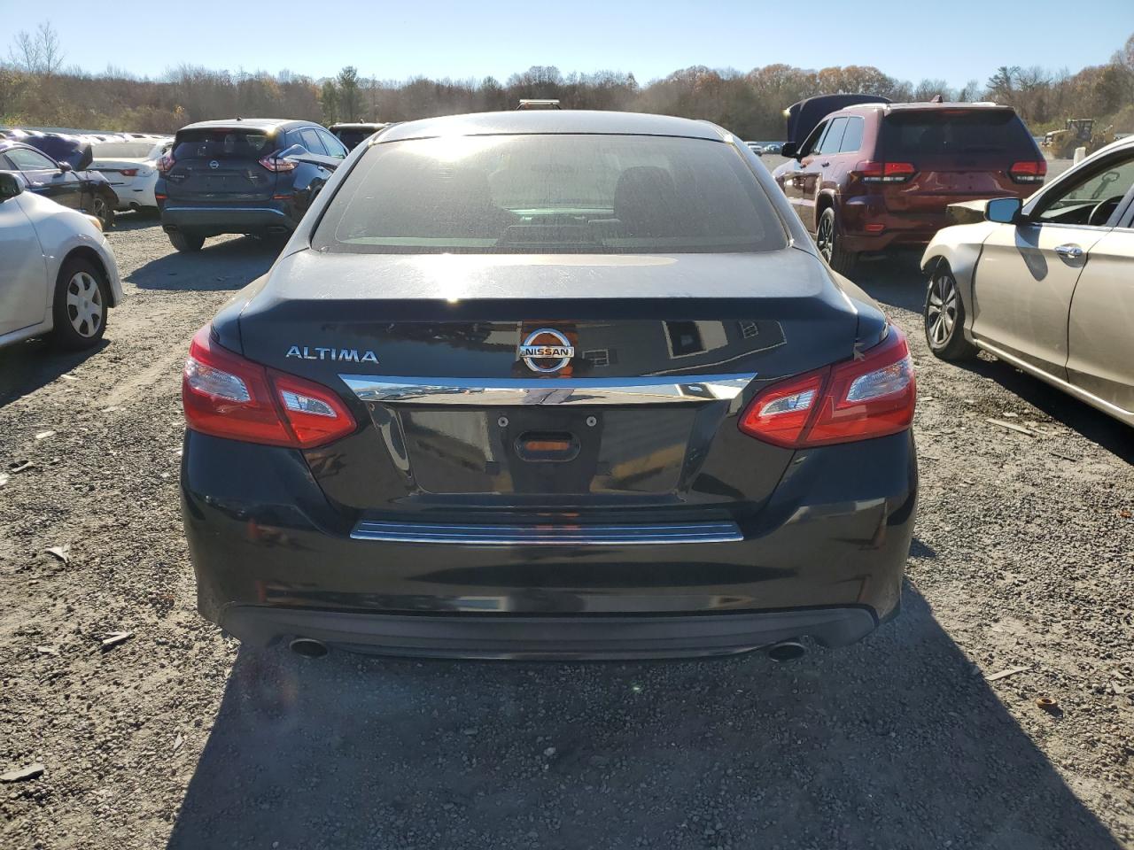 2017 Nissan Altima 2.5 VIN: 1N4AL3AP3HC143646 Lot: 80020514