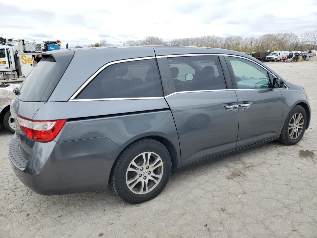 2013 Honda Odyssey - Image 3