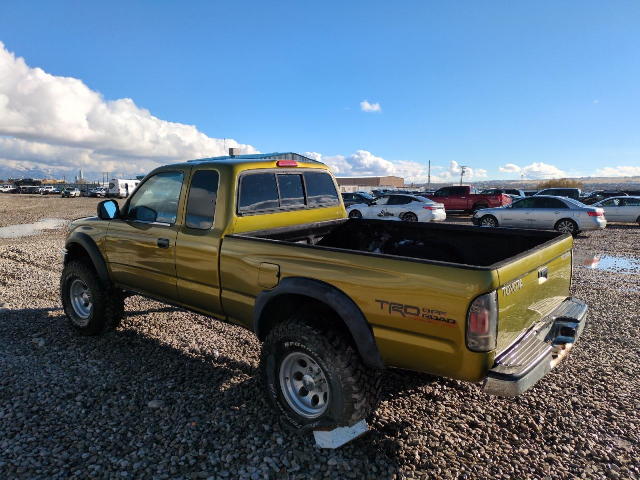 2001 Toyota Tacoma - Image 2