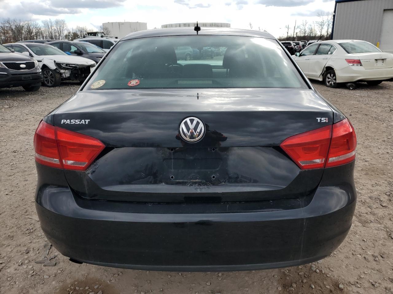 2014 Volkswagen Passat S VIN: 1VWAT7A32EC039799 Lot: 79820754