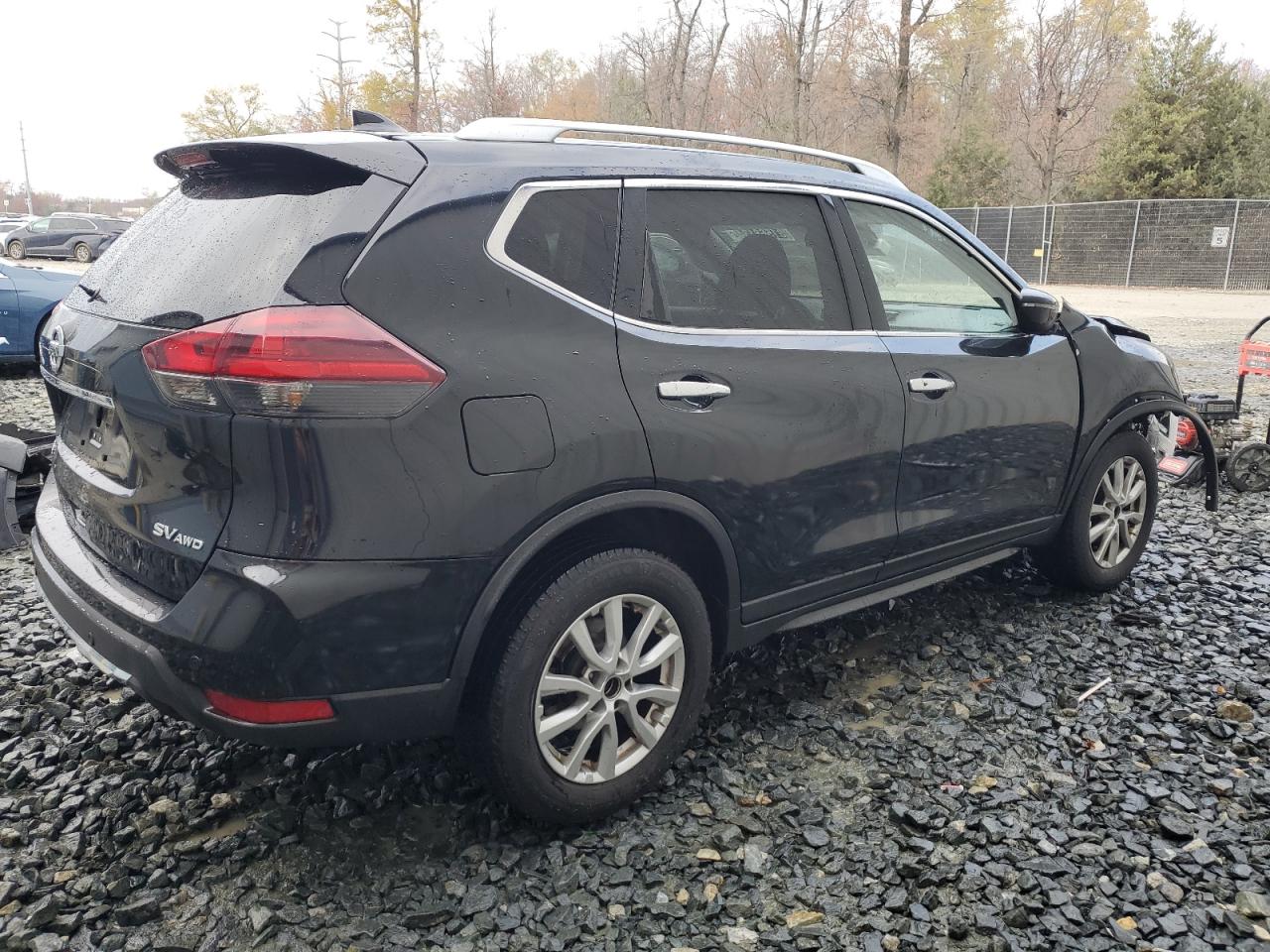 2020 Nissan Rogue - Image 3