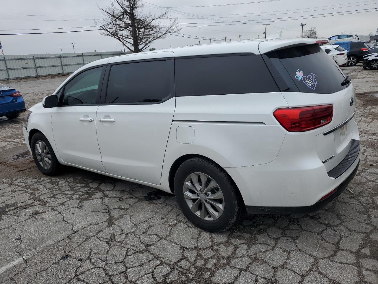 2021 Kia Sedona - Image 2
