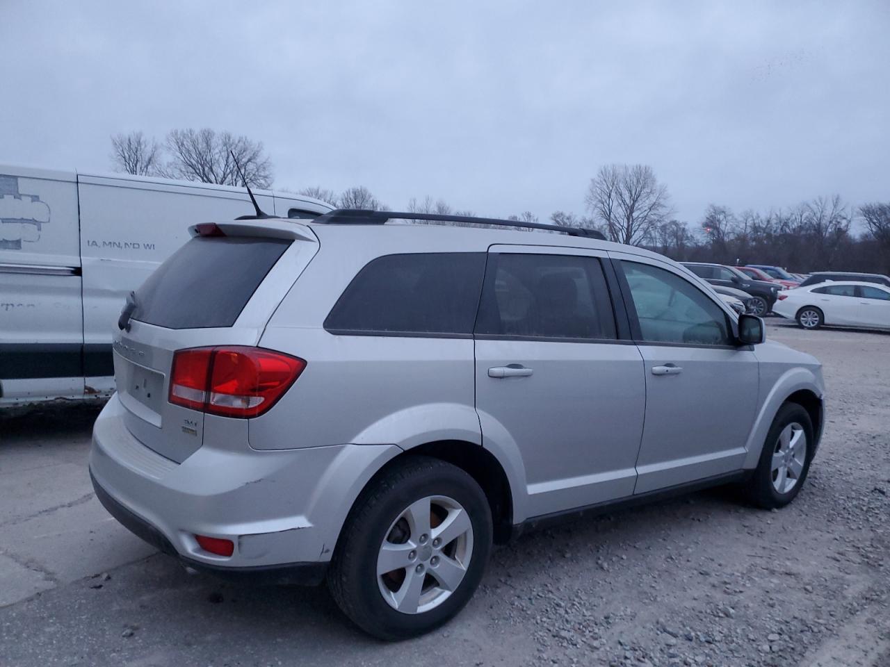 2012 Dodge Journey - Image 3