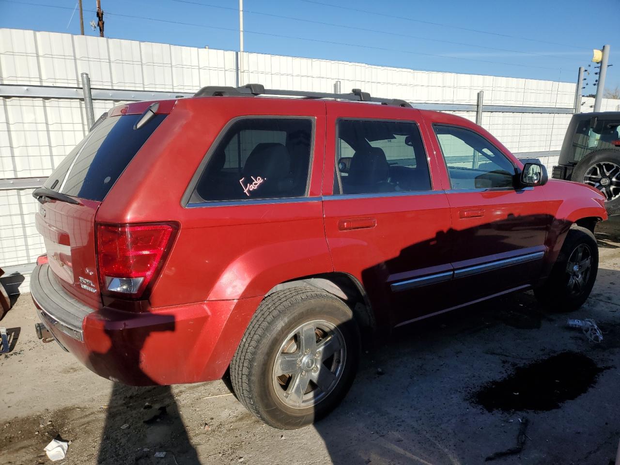 2005 Jeep Grand Cherokee - Image 3