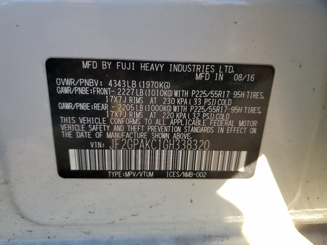 2016 Subaru XV - Image 14